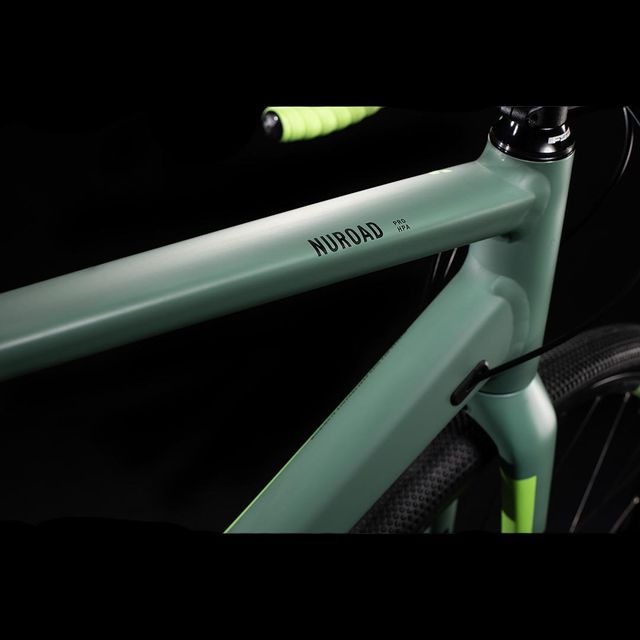 CUBE Nuroad Pro gravel grinder 2020